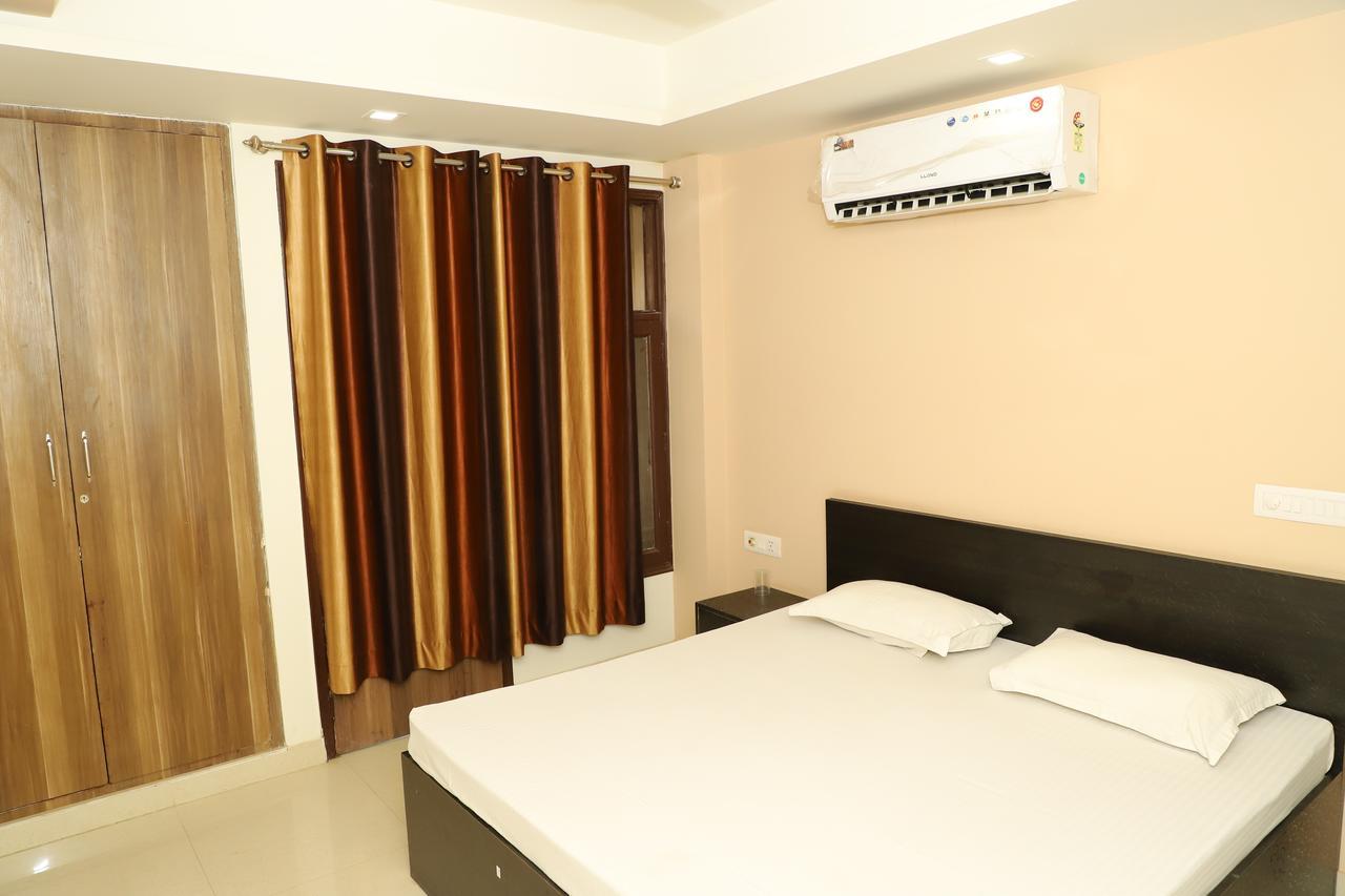 Braj Villas Vrindavan Exterior photo
