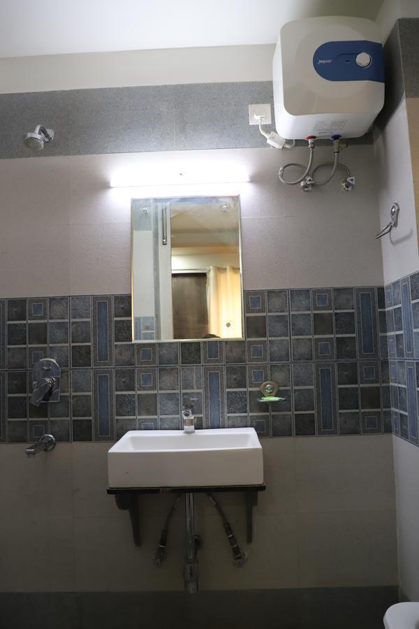Braj Villas Vrindavan Exterior photo